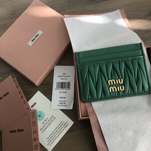 Miu Miu Green Card Holder